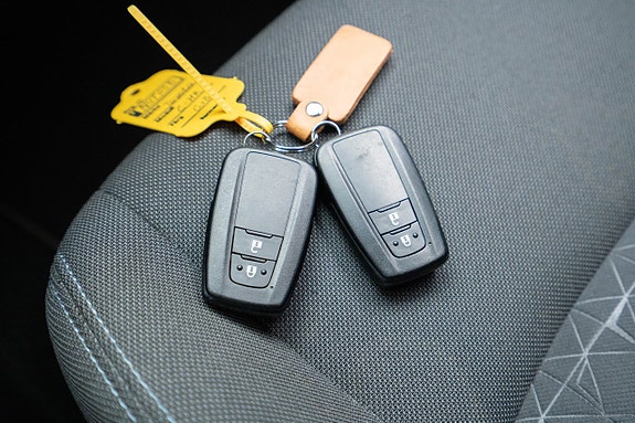 Toyota C-HR 21 of 21