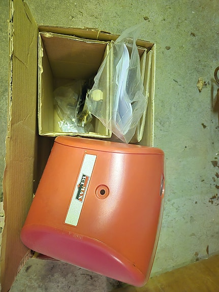 Product image 1 of 5