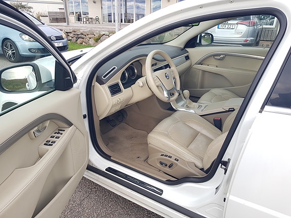 Volvo S80 5 of 8