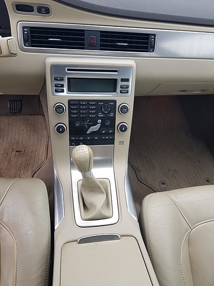 Volvo S80 8 of 8