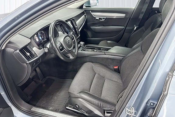 Volvo S90 18 of 22