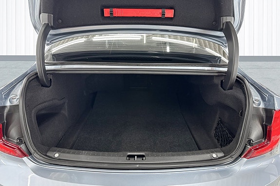 Volvo S90 21 of 22