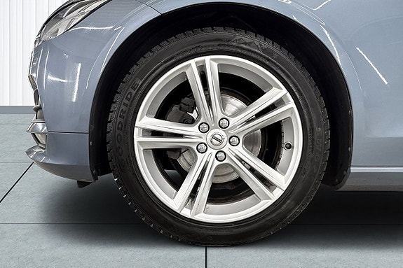 Volvo S90 9 of 22