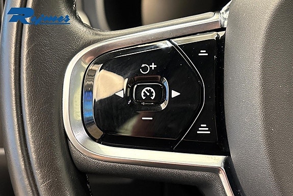 Volvo S90 13 of 22