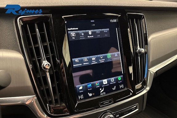 Volvo S90 16 of 22