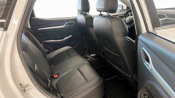 MG ZS EV 5 of 13