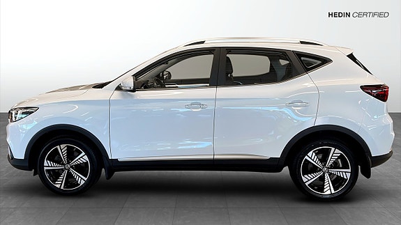 MG ZS EV 6 of 13