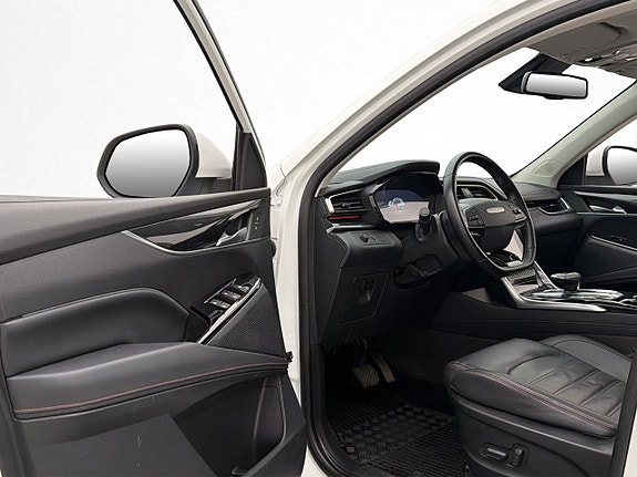 Maxus Euniq 6 11 of 30