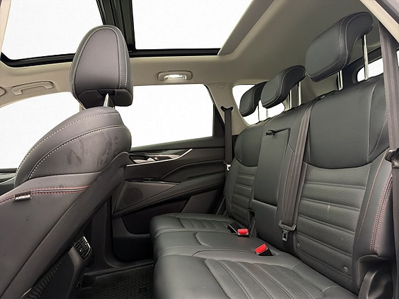 Maxus Euniq 6 27 of 30