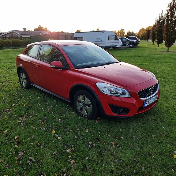 Volvo C30 2 of 8