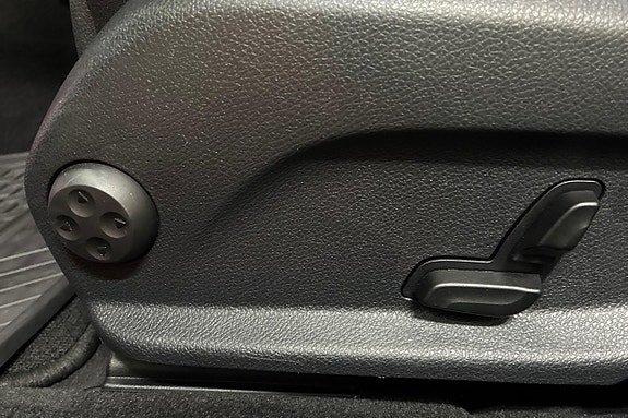 Mercedes-Benz E220 d 26 of 27