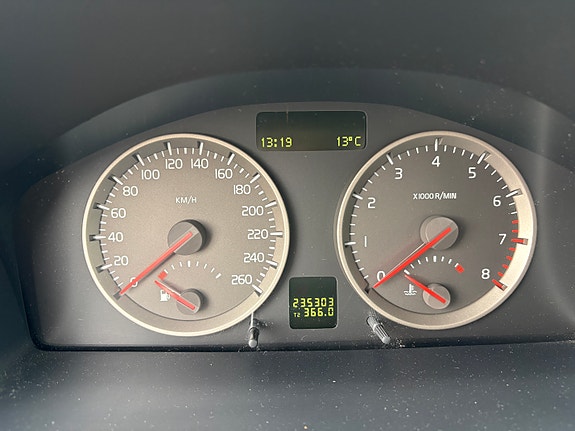 Volvo V50 6 of 8