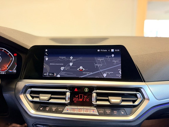 BMW 320d 16 of 30