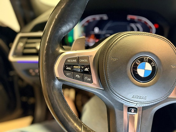 BMW 320d 9 of 30