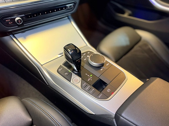 BMW 320d 13 of 30