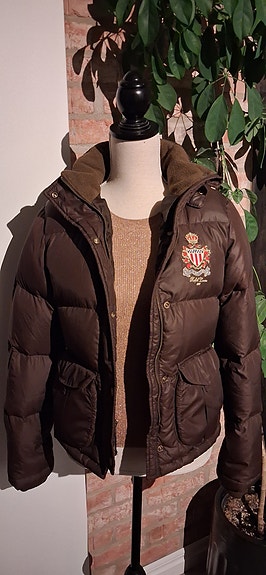 Product image 1 of 8