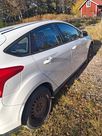 Ford Focus 3 of 7