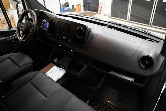 Mercedes-Benz Sprinter 316 10 of 21
