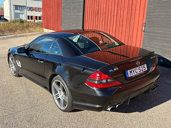 Mercedes-Benz SL 63 AMG 2 of 19