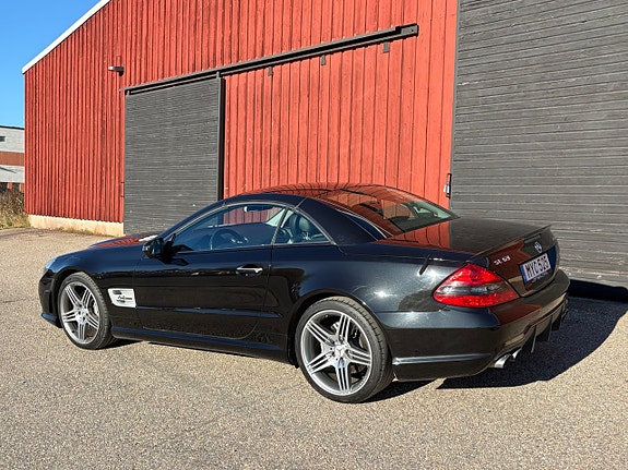Mercedes-Benz SL 63 AMG 11 of 19