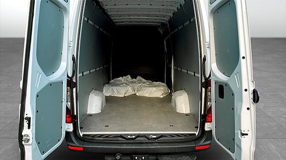 Mercedes-Benz Sprinter 317 10 of 12