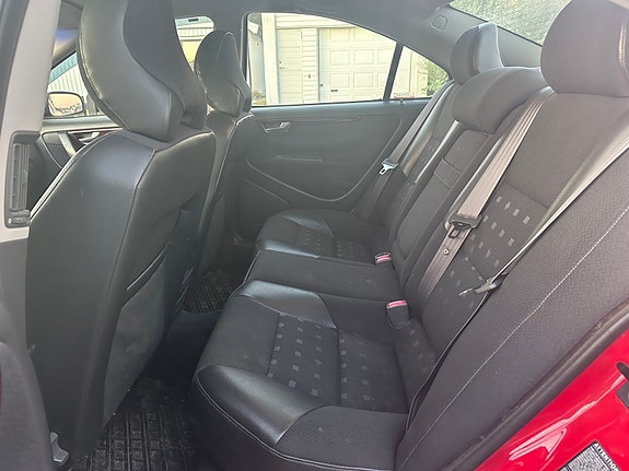 Volvo S60 7 of 7
