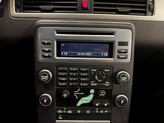 VOLVO V70 2.5FT ETHANOL 231 ch BVA GEARTRONIC R-DESIGN - CUIR - 262450 km