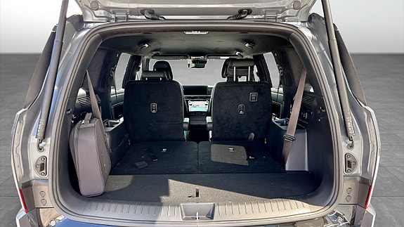 Hyundai Santa Fe 10 of 15
