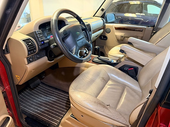 Land Rover Discovery 5 of 21