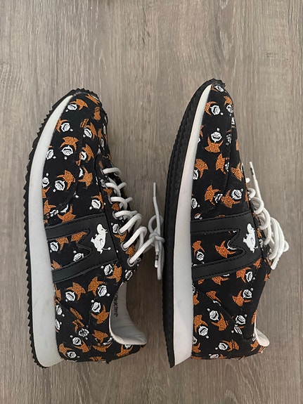 Product image 1 of 6