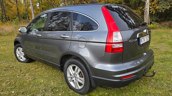 Honda CR-V 6 of 9