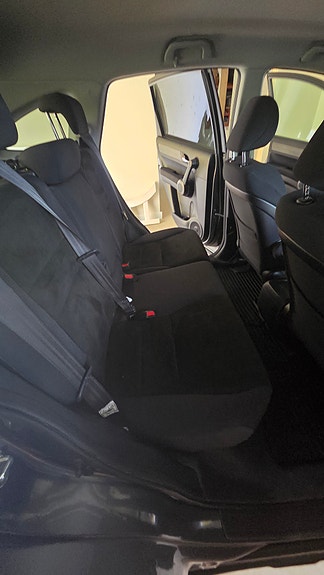 Honda CR-V 8 of 9