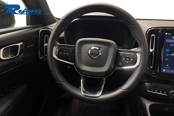 Volvo C40 8 of 24