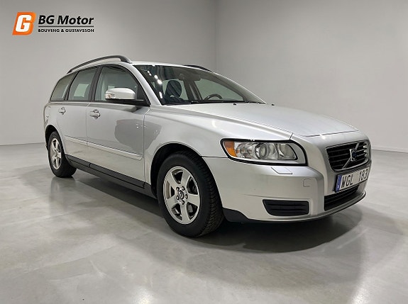 Volvo V50 8 of 20