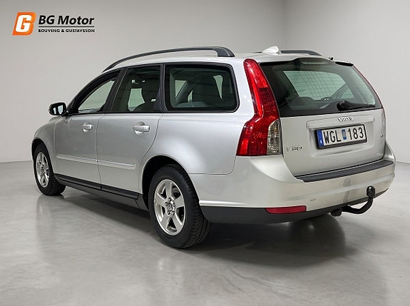 Volvo V50 4 of 20