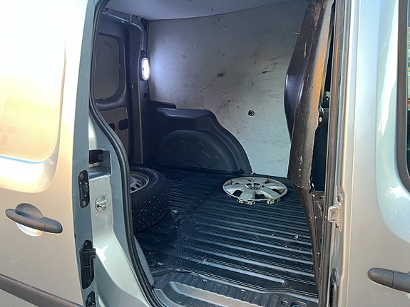 Renault Kangoo Express 18 of 19