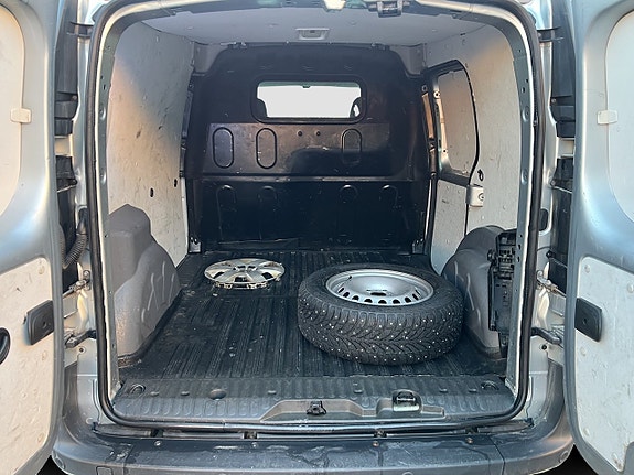 Renault Kangoo Express 19 of 19