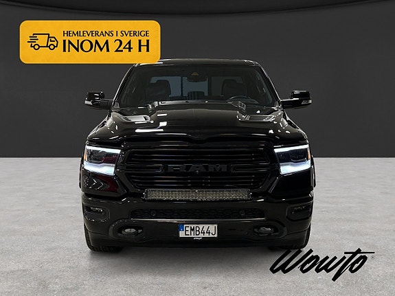 Dodge RAM 1500 2 of 22