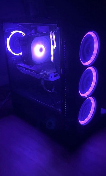 Product image 1 of 8