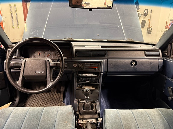 Volvo 740 9 of 11