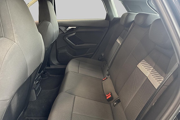 Audi A3 9 of 12