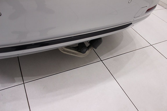 BMW 320d 13 of 30