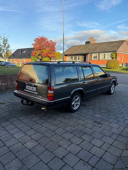 Volvo 940 4 of 8