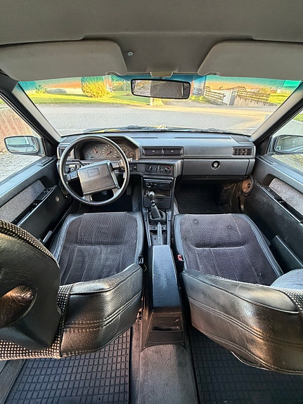 Volvo 940 7 of 8