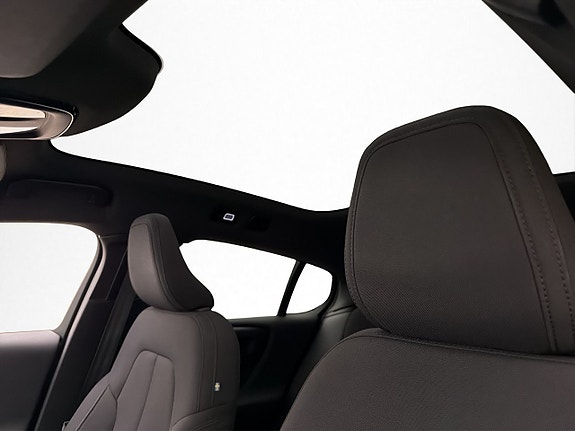Volvo C40 11 of 30