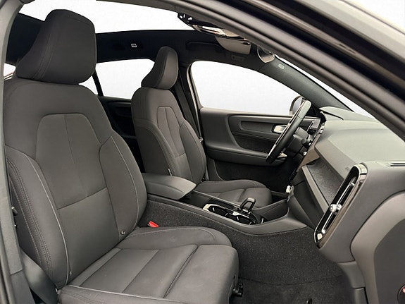 Volvo C40 13 of 30