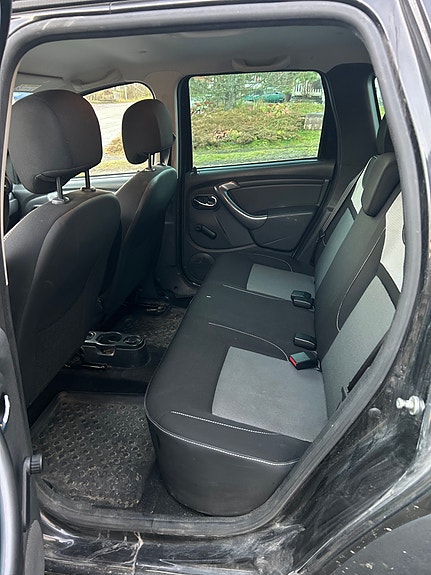 Dacia Duster 11 of 14
