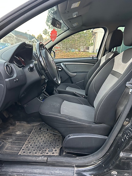 Dacia Duster 9 of 14