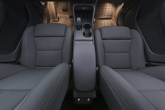 Volvo EX40 9 of 27