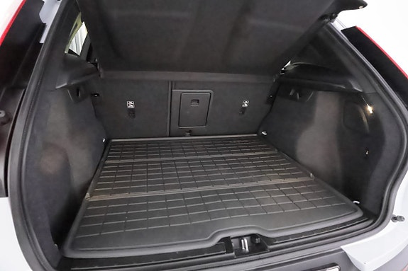Volvo EX40 24 of 27